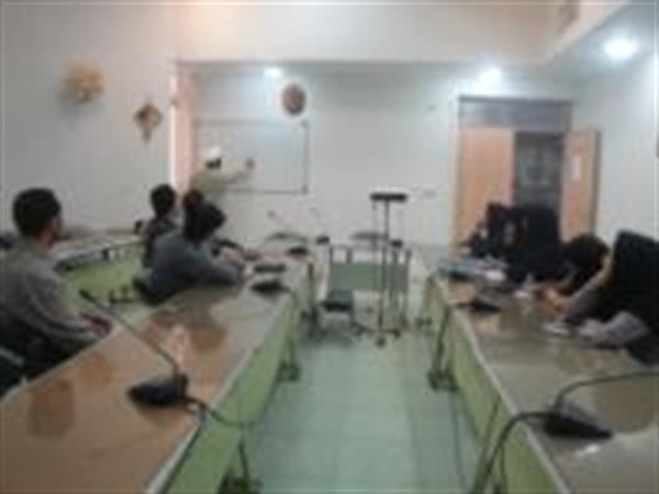 برگزاری کلاس تجوید و روخوانی قرآن مجید در ماه مبارک رمضان در سالن اجتماعات مرکز بهداشت
