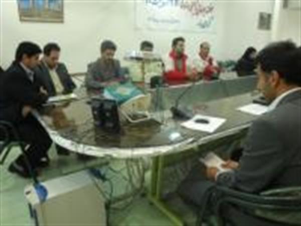 همایش هفته جهانی ایمنی راهها (12-19اردیبهشت ماه)در شبکه بهداشت و درمان شهرستان اسلام آباد غرب