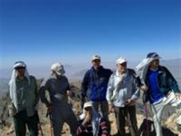 صعود تیم کوهنوردی شبکه بهداشت و درمان شهرستان اسلام آباد غرب به قلعه دالاخانی