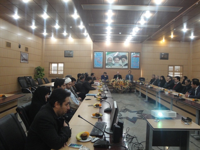 جلسه ریاست محترم دانشگاه در فرمانداری شهرستان 2