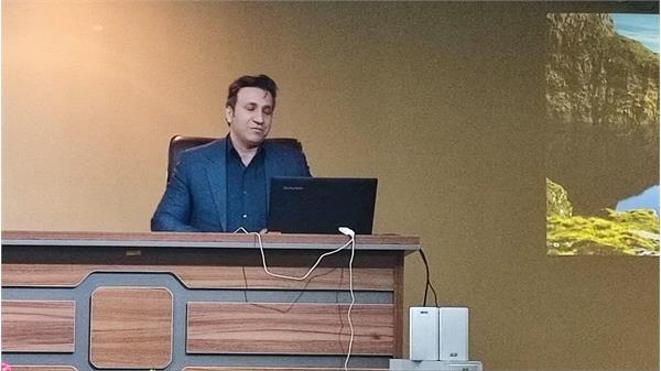 پیام تبریک سرپرست محترم شبکه بهداشت و درمان اسلام‌آباد غرب به مناسبت گرامیداشت روز پرستار 1404/08/05