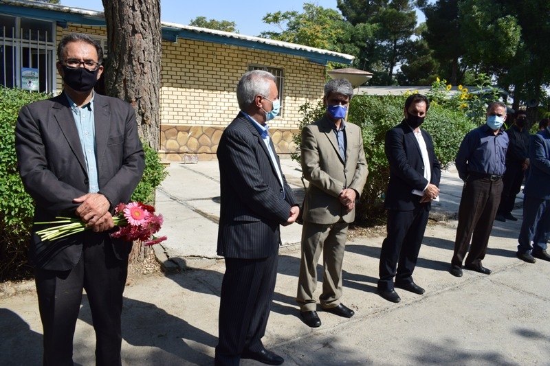 حضور فرماندار درجمع پرسنل بهداشت و درمان 8