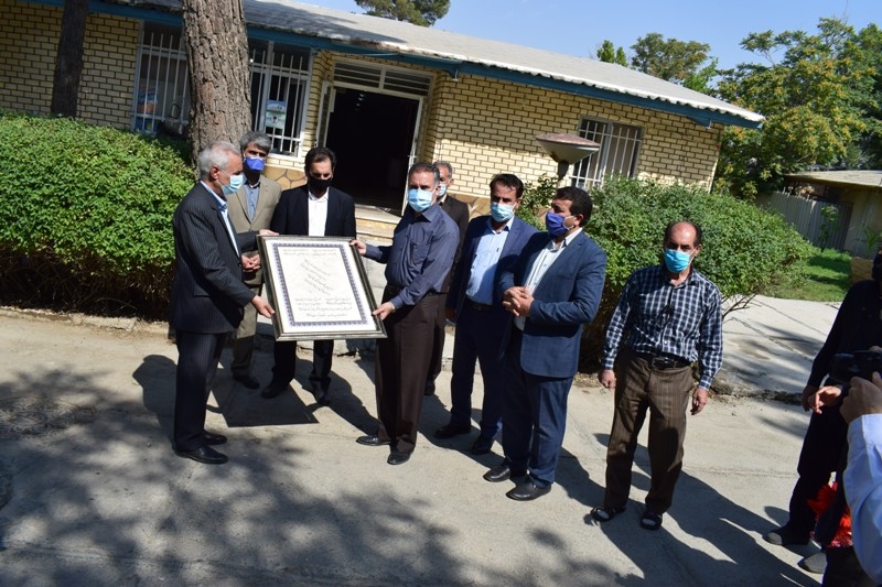 حضور فرماندار درجمع پرسنل بهداشت و درمان 9